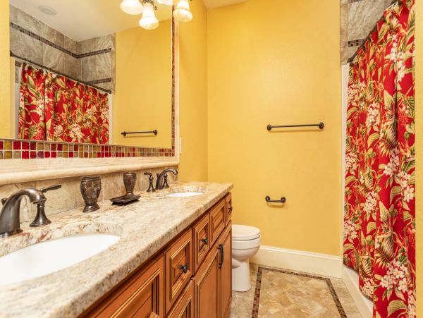Luxurious Oceanfront Property in Kill Devil Hills
