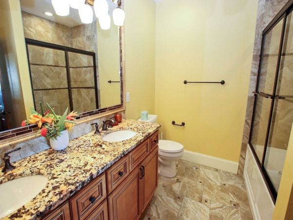 Luxurious Oceanfront Property in Kill Devil Hills