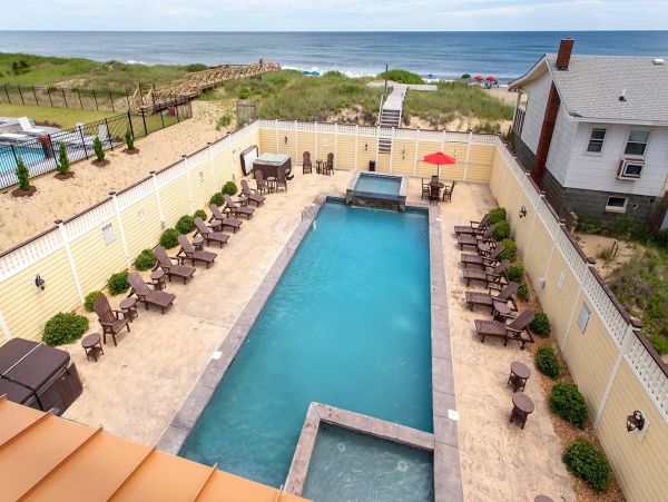 Luxurious Oceanfront Property in Kill Devil Hills