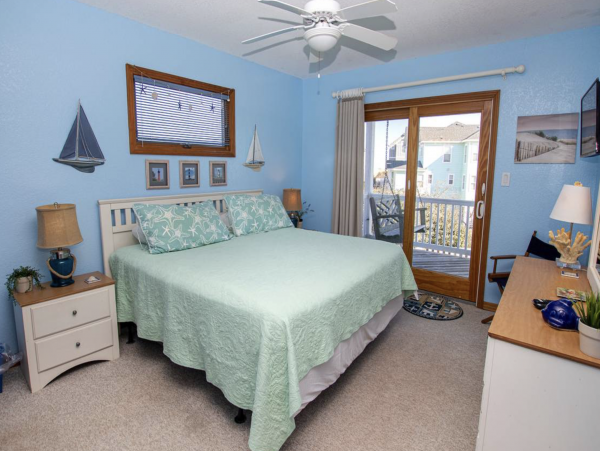 Corolla Seven Bedroom Beach House 330 ft to Beach!