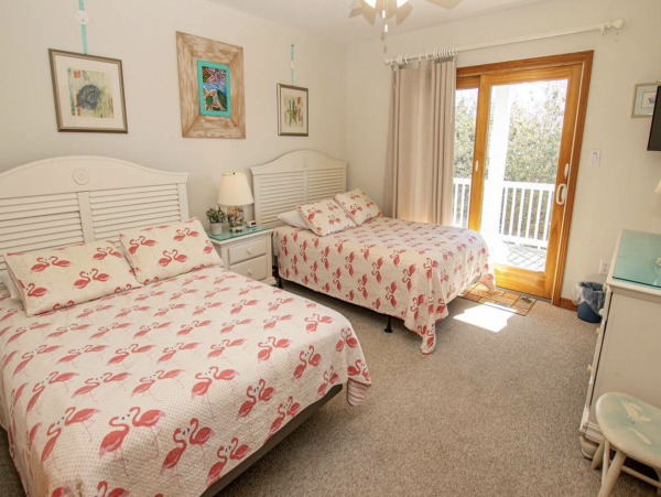 Corolla Seven Bedroom Beach House 330 ft to Beach!