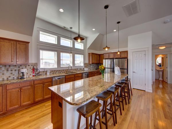 Oceanfront Salvo Vacation Home Six Bedroom