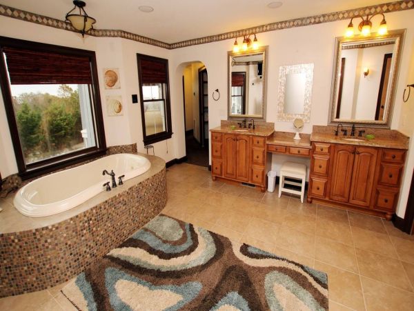 Luxury Duck Vacation Rental | 9-Bedroom Outer Banks Home with Pool & Ocean Views