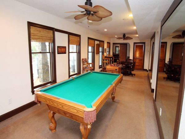 Luxury Duck Vacation Rental | 9-Bedroom Outer Banks Home with Pool & Ocean Views