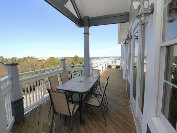 Luxury Duck Vacation Rental | 9-Bedroom Outer Banks Home with Pool & Ocean Views