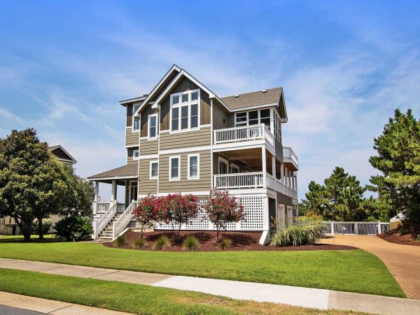 Charming Corolla Vacation Rental Private Pool Sleeps 12