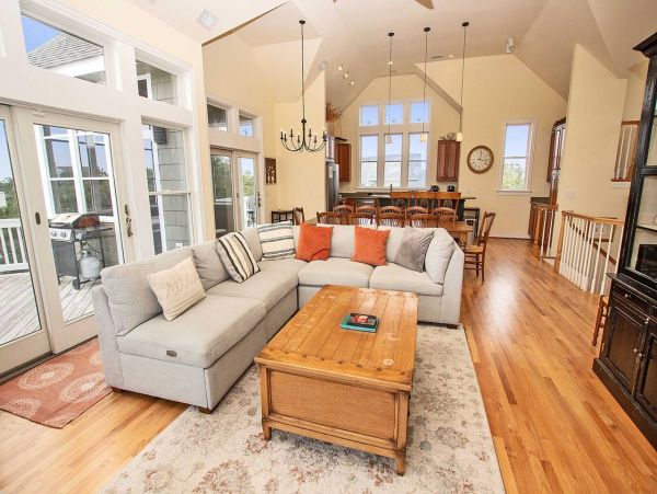 Charming Corolla Vacation Rental Private Pool Sleeps 12