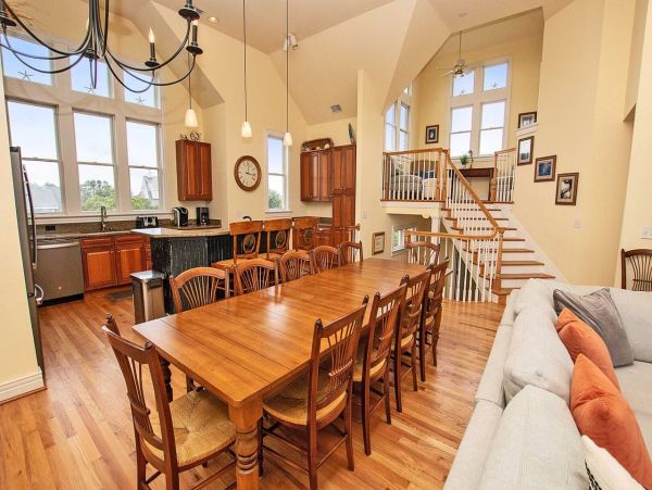 Charming Corolla Vacation Rental Private Pool Sleeps 12