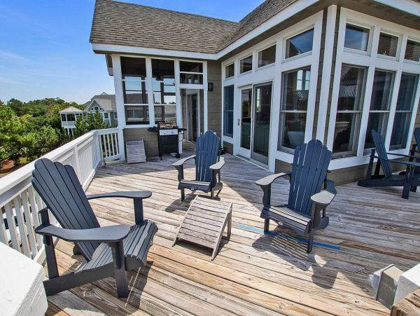 Charming Corolla Vacation Rental Private Pool Sleeps 12