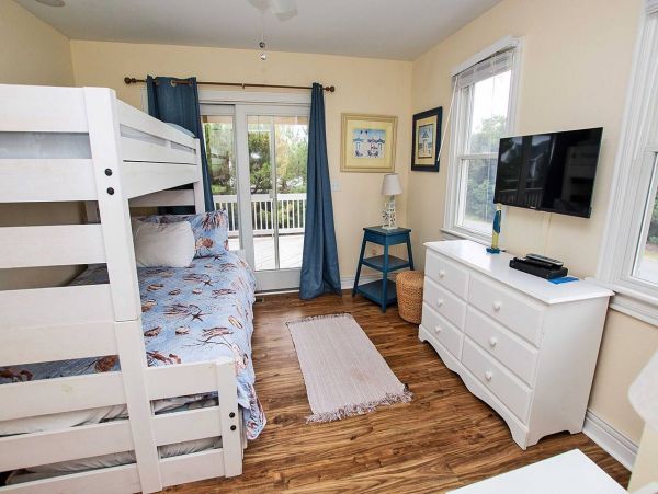 Charming Corolla Vacation Rental Private Pool Sleeps 12