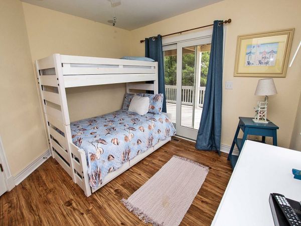 Charming Corolla Vacation Rental Private Pool Sleeps 12