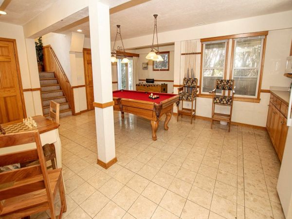 The Outer Banks Eight Bedroom Vacation Home Steps to The Sand