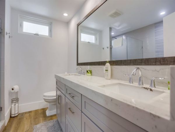 Oceanfront Vacation Condo Two Bedroom