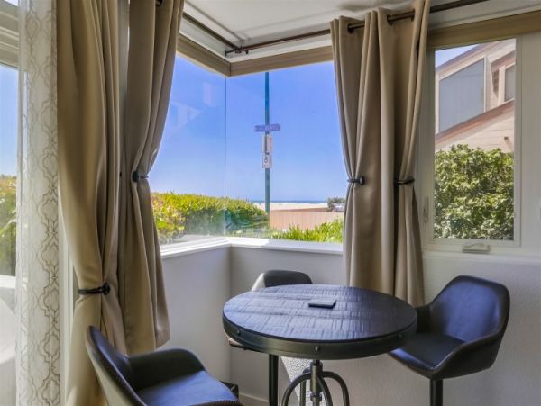 Oceanfront Vacation Condo Two Bedroom