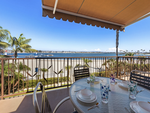 Mission Beach Vacation Rental - San Diego Bayfront Condo with Balcony & Views
