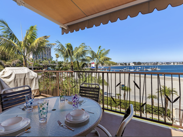 Mission Beach Vacation Rental - San Diego Bayfront Condo with Balcony & Views