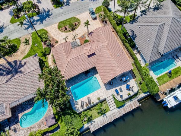 Lighthouse Point Vacation Home Three Bedroom