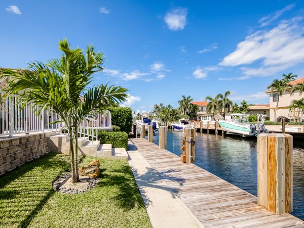 Lighthouse Point Vacation Home Three Bedroom