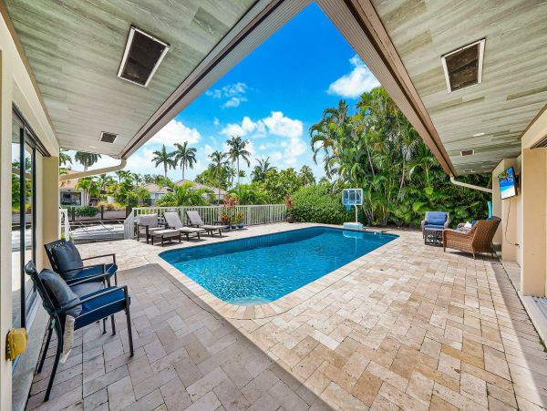Lighthouse Point Vacation Home Three Bedroom