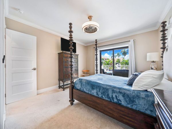 Lighthouse Point Vacation Home Three Bedroom