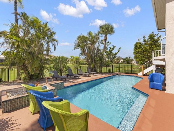 Sanibel Golf Course View & Near the Beach Vacation Rental