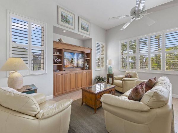 Sanibel Golf Course View & Near the Beach Vacation Rental