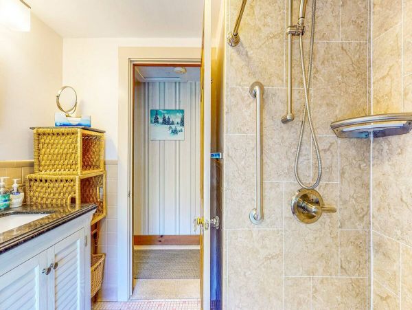 Yarmouth Vacation Home Two Bedroom