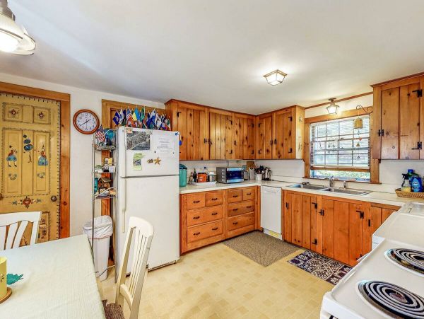 Yarmouth Vacation Home Two Bedroom