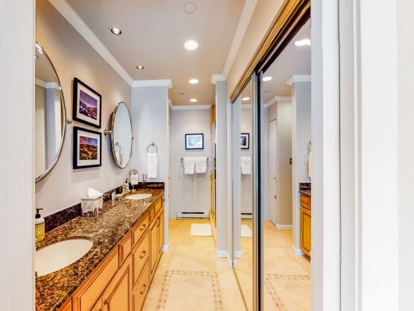 Beaver Creek Vacation Condo One Bedroom Ski In - Ski Out