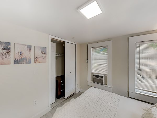 St. Petersburg Home with Two Bedroom