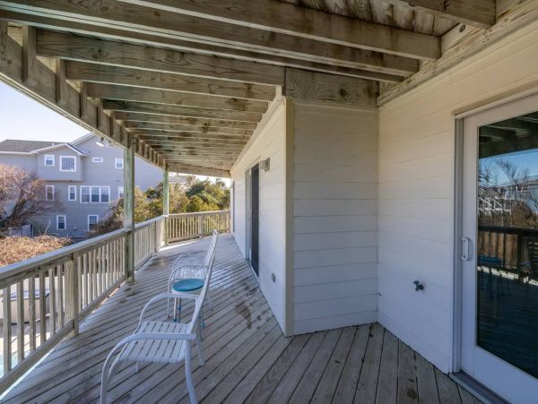 Charming Corolla 6 Bedroom Vacation Rental with Pool & Spa