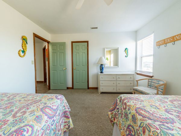 On Beach Nags Head Vacation Home Six Bedroom