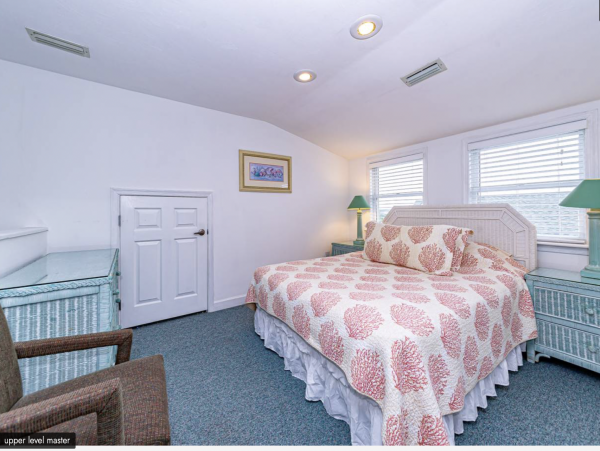 5,000 sq ft Nags Head Beach House Pool