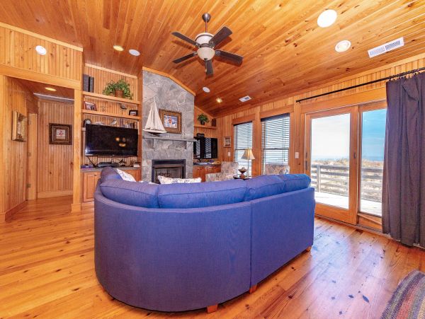 Eight Bedroom Beautiful Beach House Nags Head