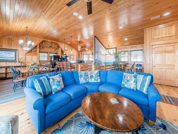 Eight Bedroom Beautiful Beach House Nags Head
