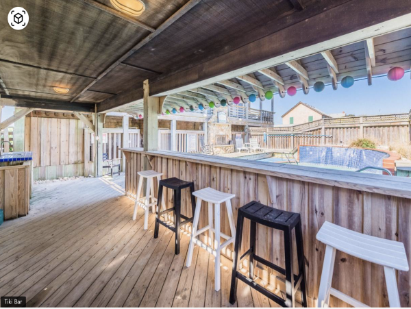 Eight Bedroom Beautiful Beach House Nags Head