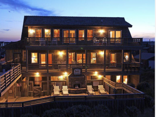 Eight Bedroom Beautiful Beach House Nags Head