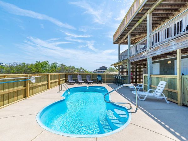 Perfect Getaway with Pool & Spa in Carova Beach Sleeps 14