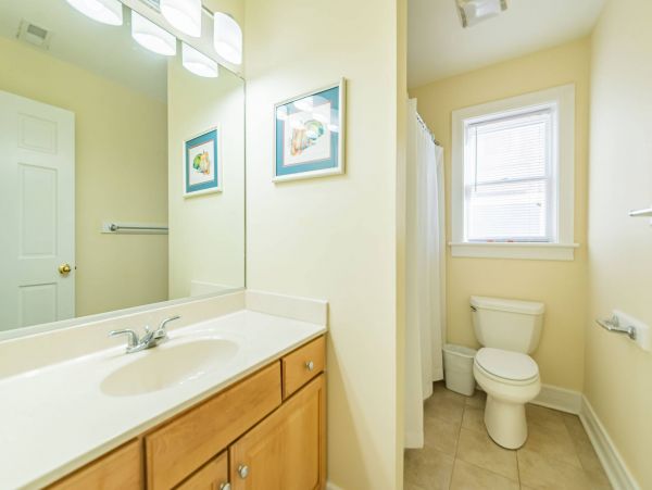 Spacious Nags Head Rental: Beach Access & Game Room