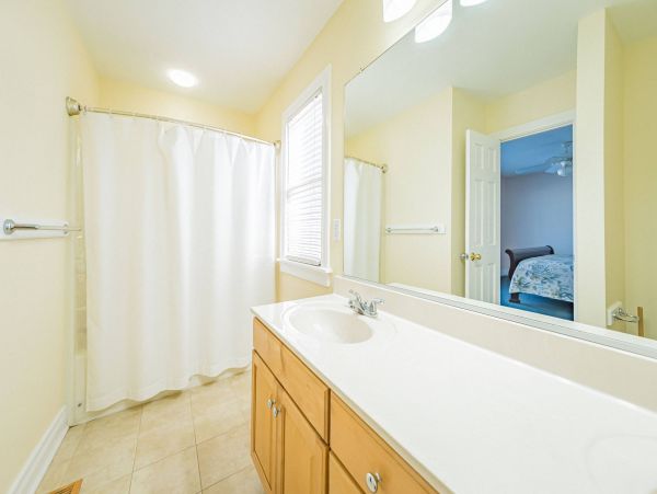 Spacious Nags Head Rental: Beach Access & Game Room