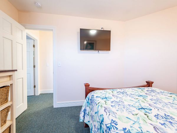 Spacious Nags Head Rental: Beach Access & Game Room