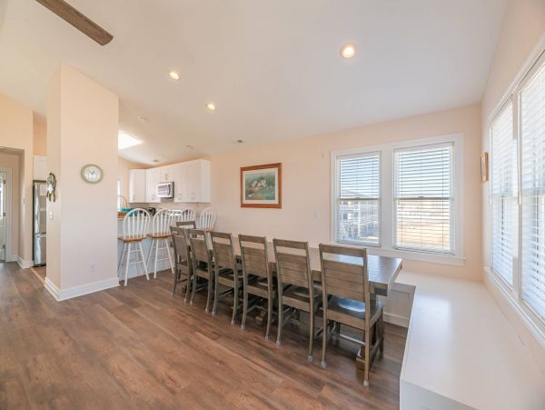 Spacious Nags Head Rental: Beach Access & Game Room