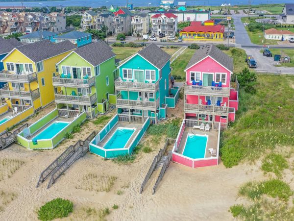 Spacious Nags Head Rental: Beach Access & Game Room