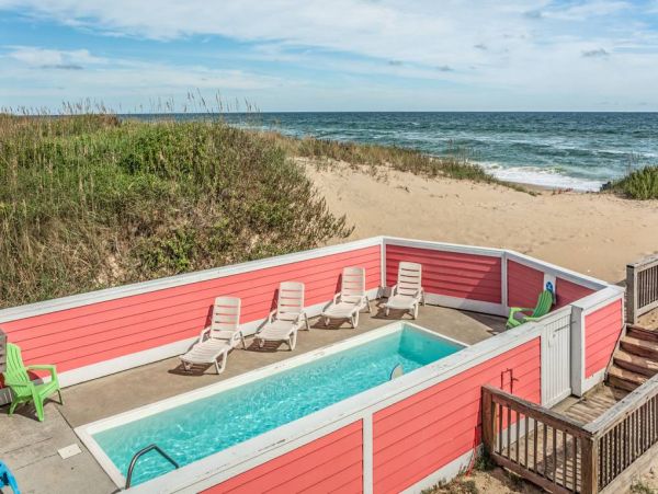 Spacious Nags Head Rental: Beach Access & Game Room