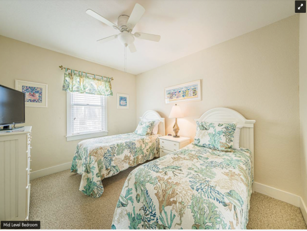 Nags Head Beach House with Pool Great Rental