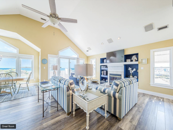 Nags Head Beach House with Pool Great Rental