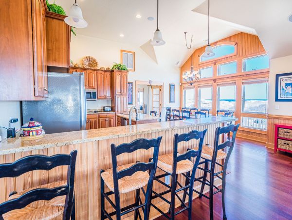 Semi-Oceanfront 6 Bedroom Vacation Rental in Carova Beach
