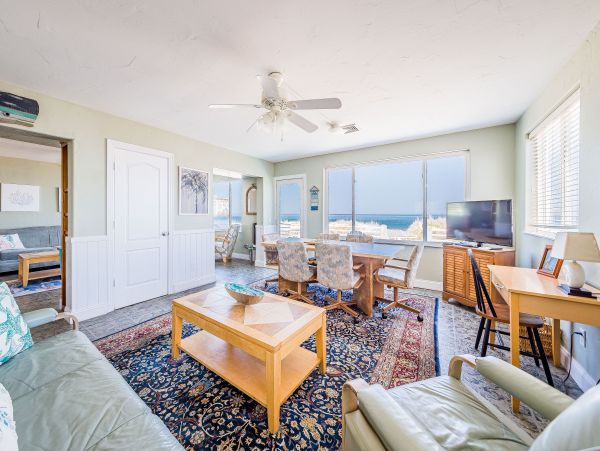 Oceanfront Nags Head Vacation Home Six Bedroom