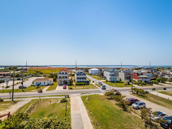 Oceanfront Nags Head Vacation Home Six Bedroom