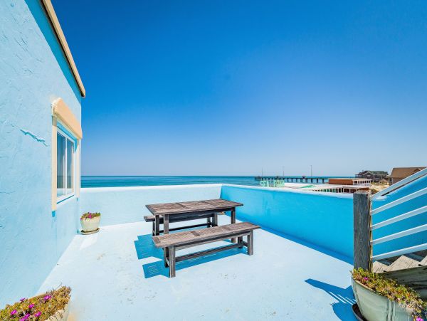 Oceanfront Nags Head Vacation Home Six Bedroom